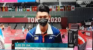Lee zii jia tergabung di grup m bersama brice leverdez (prancis) dan arten pochtarov sementara chen long berada di grup n bersama pablo abian lee zii jia mengatakan bahwa akan sulit untuk memprediksi penampilan chen long yang berusia 32 tahun karena tidak ada rekaman video dari. 7mwwaifqzge8ym
