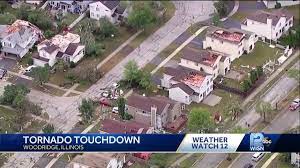— a confirmed tornado touched down in woodridge late sunday night as severe storms left significant damage and power outages in its path across the southwest suburbs. Olbdws Monejpm