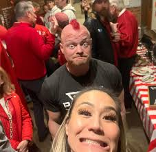 Another awesome day at the office! Managed a 🥈 place finish at the  inaugural @aleemporiumcastleton Hermanaki Wing Eating Championship with  @eatingcontest . @joeychestnut took home the W while @omgitsmiki snagged  🥉. This