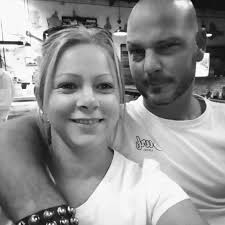 What are gold specimens worth to sell?