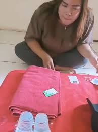 Warkop__dodo on X: Binor selingkuh dengerin suara nya  t.coyjDBWtRbBN t.covxT4uT9Or8 t.colC17hRNHzR  t.coSuHi84Utsg t.coFCaHhcIrie t.co8FbOtIDu2e  anime ONEPIECEDAY movies nikmatin siang meteor mo ...