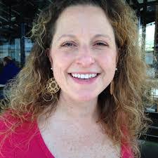 Mary Endsley's Instagram, Twitter & Facebook