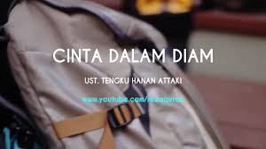Kalau yang sedang kamu tulis adalah kata kesempatan atau jangan kentut sembarangan, ega, jelas dong penulisan. Penulisan2u Cerpen Kahwin Paksa 1 Cerpen Bekas Suami