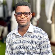 COCOBOD LINE UP? 1. Chief Executive Officer 2. First Deputy Chief Executive  Officer 3. Second Deputy Chief Executive Officer 4. Third Deputy Chief  Executive Officer 5. Manager in Charge of the office