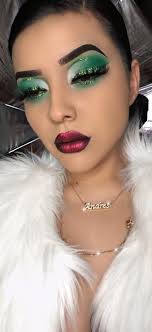 Awesome Christmas Makeup Tips For New Year Eye Makeup And More For 2019 Page 42 Of 43 Ladiesways Com Women Hairstyles Blog Christmas Eye Makeup Christmas Makeup Look Xmas Makeup