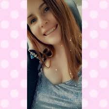 Julie Cherry (@julie_cherry820)