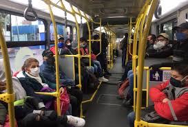 Other lines were added gradually over the next several years, and as of 2019, 8 lines totaling 114.4 km (71 mi) run throughout the city. Transmilenio Tendra Nueva Ruta Desde Este Sabado Alerta Bogota