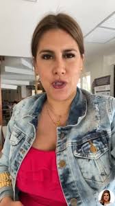 ¡Mujeres de Manabi! ¿Tienes entre 18 a 35 años? ¿Eres una líder barrial,  comunitaria, ONGs, voluntariado, política, universitarias, y/o  emprendedoras? , ¿Quieres aprender cómo mejorar tu vida y la de ...