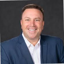 Stephen Kruse's Instagram, Twitter & Facebook