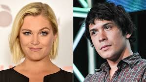 Bellamy Blake And Clarke Griffin || The 100 Season 2 Episode 16 - Blood  Must Have Blood Pt 2 || Bellarke || Bob Morley And Eliza Jane Tay… | Serie  Tv, Libri, Parole