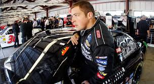 Danica patrick debuted as rookie of the year in the nascar circuit in 2005. Full List Of Sunoco Rookie Of The Year Award Winners Nascar