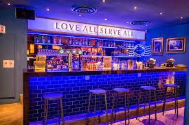 In 1979, the cafe began covering its walls with rock and roll memorabilia. Hard Rock Cafe Penang Reopens With New Look New Vibe And New Menu Crisp Of Life