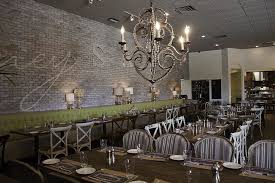 Take A Look Inside The Cozy Confines Of Honey Salt Las Vegas Restaurants Vegas Restaurants Eclectic Dining