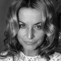 Ainsley Walker's Instagram, Twitter & Facebook