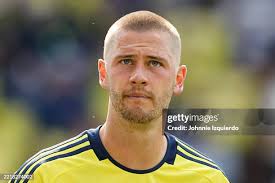 3,590 Walker Zimmerman Photos & High Res Pictures