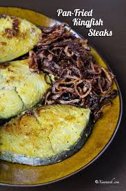 Pan Fried Kingfish Steaks Taraaqad La Shiilay Steaks De Thazard Poeles سمك الكنعد ديرك مقلي Cooking Recipes Amazing Food Kingfish Steak Recipe