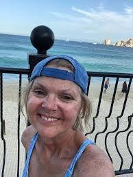 Brett Reader's Instagram, Twitter & Facebook