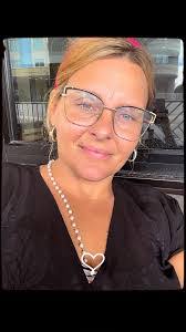 Dianne Rios's Instagram, Twitter & Facebook