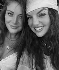 Melanie Ann Layer (Lenny) (@melanieannlayer) • Photos et vidéos Instagram