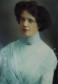 Does Anyone know anybody here with Gladys and Gordon Hook Over 42y years  ago