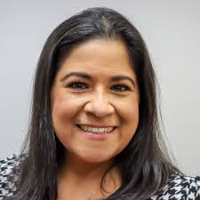 Eileen Ching's Instagram, Twitter & Facebook