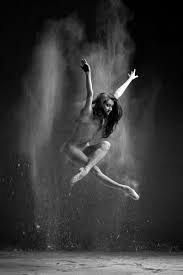 Artistic Black And White Dance Photography Found On Bing From Idancecontemporary Gallery Dance Photography Poses Dance Photography Dance Photo Shoot