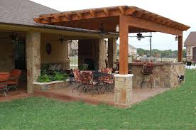 Jetzt online inspirieren und shoppen! Pergola Backyard Covered Outdoor Kitchen Ideas Novocom Top