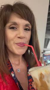 Elissa Rivas (@elissaabc13) • Instagram photos and videos