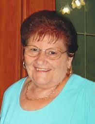 Anna Moscato's Instagram, Twitter & Facebook