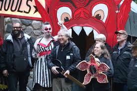 By marolyn vann and amy o'toole. All Volunteer Nightmare At Beaver Lake Spooks Sammamish For 14th Year Issaquah Reporter