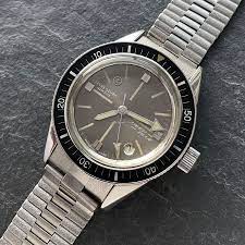 Favre leuba has returned and they have quite a few new models with nods to the past of this historic brand. Vintage Favre Leuba Deep Blue 59603 Gray Dial Sold On Watchpool24