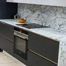The kitchen gives a classic and homey atmosphere to the house, especially when added by wooden floor. Small Kitchen Ideas 15 Fresh Ideas For Your Small Kitchen