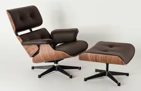Weitere ideen zu esszimmer einrichten, einrichten und wohnen, esszimmer inspiration. Replica Eames Lounge Chair Ottoman Brown Italian Leather Walnut Frame Interieur Bank