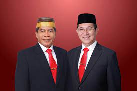 Zainal arifin paliwang meminta masyarakat kenakan batik khas kaltara. Harapan Warga Kaltara Untuk Gubernur Dan Wagub Baru Niaga Asia