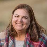 Tracy Berge's Instagram, Twitter & Facebook