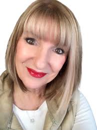 SenseCosmetics: Long-Lasting Color Cosmetics