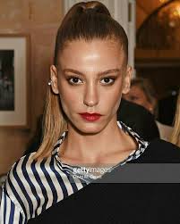 Serenay Sarikaya London Fashion Week Serenaysarikaya London Fashion Week London Lifestyle Friends Fashion