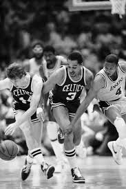 The current patriarch of the celtics franchise, danny ainge, has engineered more than his share of trades through the years. Wrvrxefcaiicem