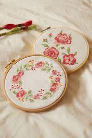 Dmc cross stitch designs for wall hanging. By Level Kits Dmc