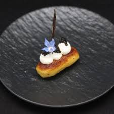 Ecrin De Ratte Du Touquet Au Caviar D Aquitaine Par Laurent Gondry Caviar Alimentation Pomme De Terre Ratte