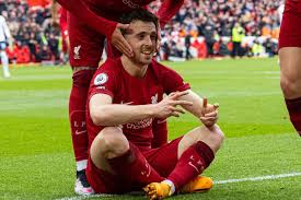 Emiru Handbra Exposed - Unfiltered B Cups and Intimate Details