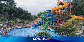 Waterboom jakarta pada setiap harinya memiliki promo promo menarik yang diberikan kepada pengunjung. 4 Wisata Purwakarta Yang Pas Untuk Anak Halaman All Kompas Com