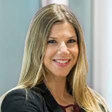 Alyssa Phares's Instagram, Twitter & Facebook