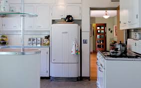 4 pieces in good condition. Preservation Corner Reconstructing The Retro Kitchens From The Floor Up