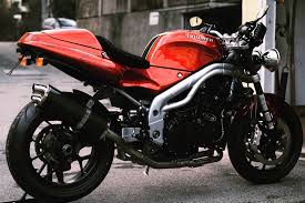 T509 Speedtriple Mk2 Restomod In 2020 Cafe Racer Bikes Triumph Speed Triple Cafe Racer