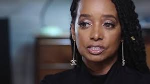 Amazon.com: Camille Rose Coconut Water Style Setter, Hydrating Hair Gel for  Curly Hair Types, 8 oz : Beauty & Personal Care