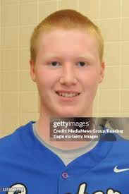 81 Aaron Gentry Stock Photos, High-Res Pictures, and Images