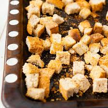 Recette De Croutons Au Cheddar Fort In 2020 Food Recipes Croutons