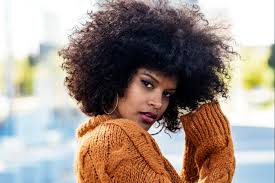 Dry hair is frizzy hair, so if you are experiencing frizz, your hair is likely asking you for more moisture. How To Tame Frizzy Curly Hair Carol S Daughter