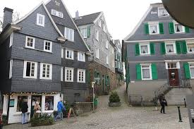 Information and translations of velbert in the most comprehensive dictionary definitions resource on the web. Velbert Altstadt Langenberg 34 Picture Of Altstadt Langenberg Velbert Tripadvisor